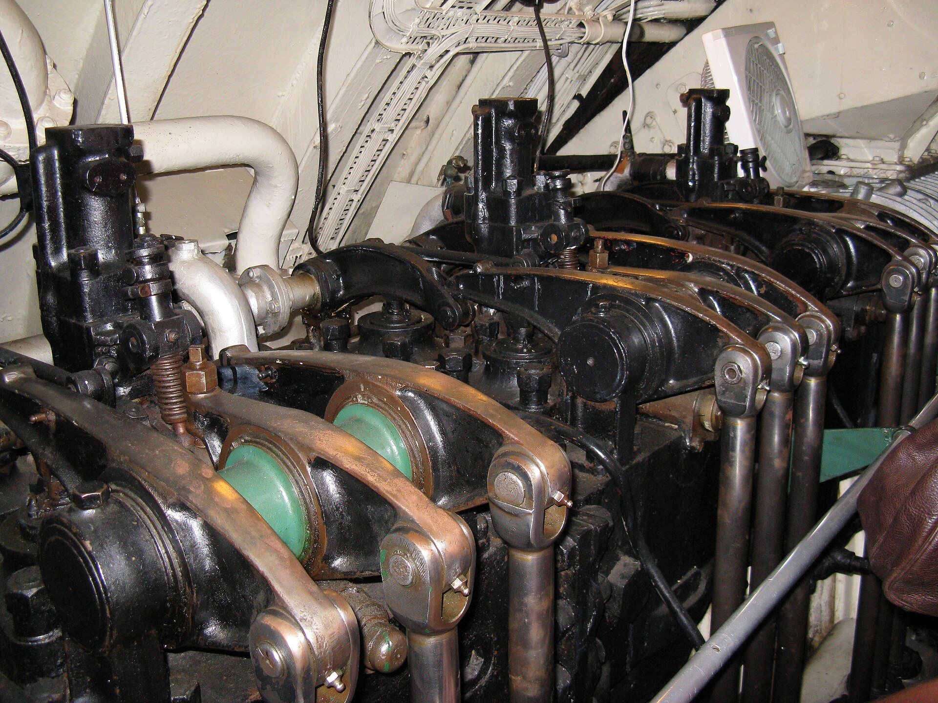 HMS Alliance 4