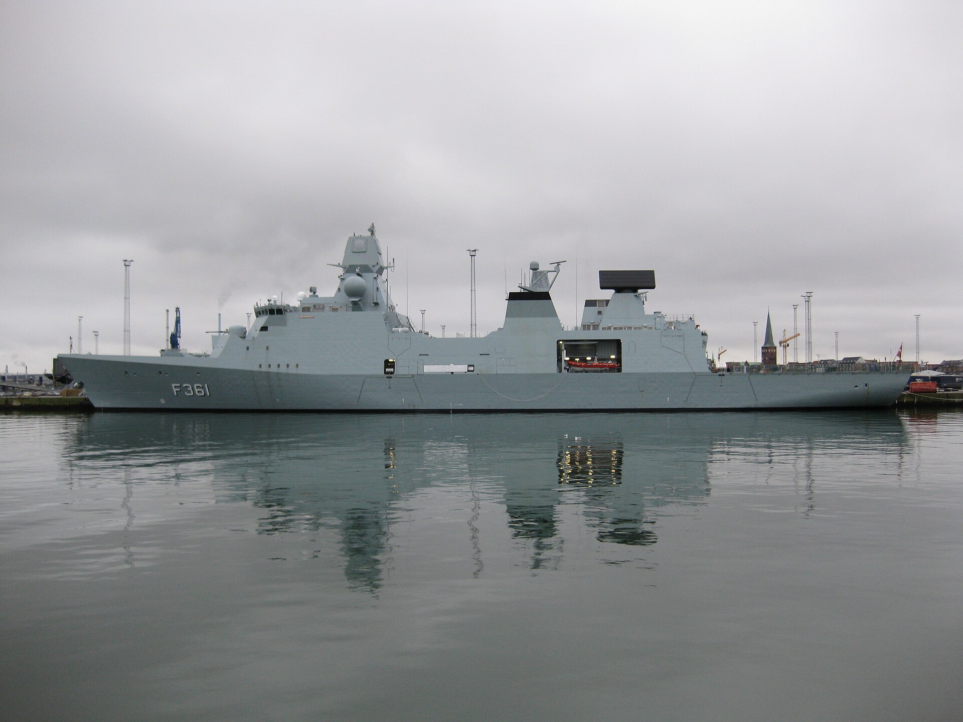 Iver Huitfeldt class 3