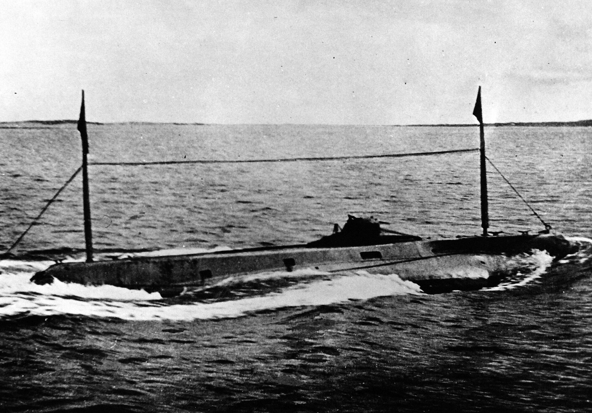 USS Holland 2